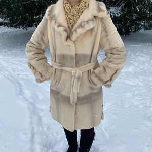 Snow princess authentic vintage fur coat REAL BEAVER FUR! Designed in Italy!